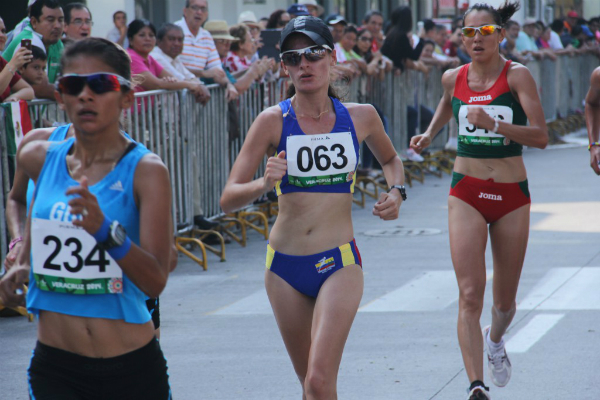 Lorena Arenas competencia